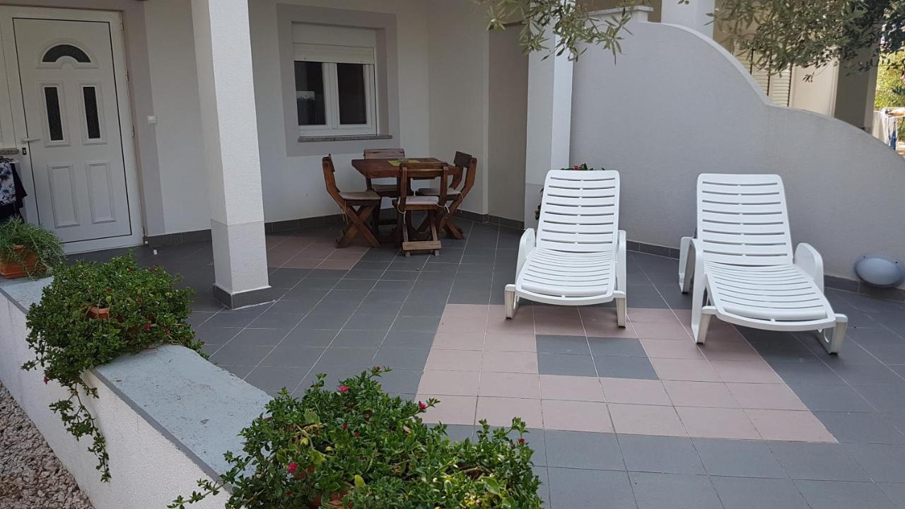 Apartments With A Parking Space Novalja, Pag - 6504 Exterior foto